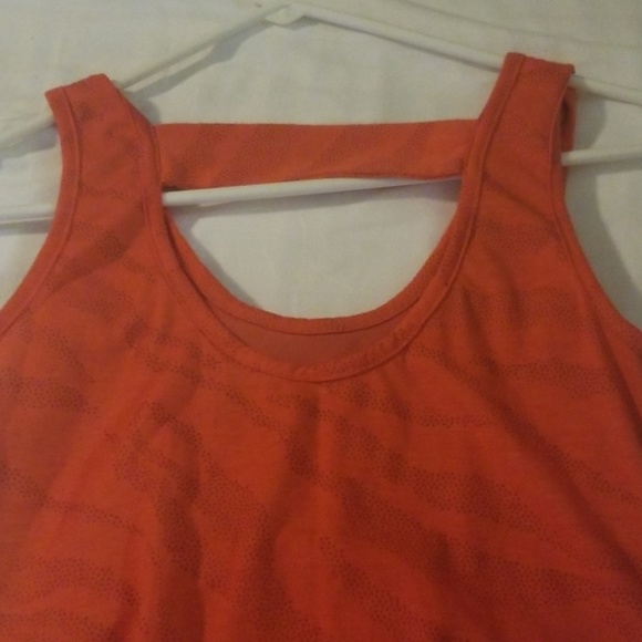 iZ BYER Tank Top - Picture 2 of 3